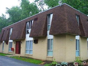 Building Photo - 290 Colonial Dr