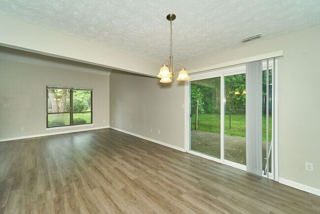 Foto del edificio - 2 Bedroom Condo