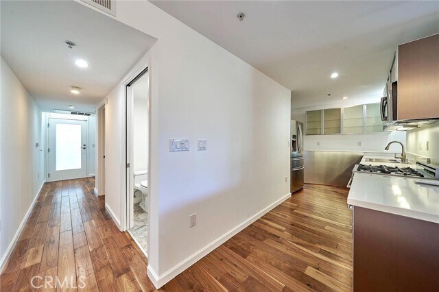 Foto del edificio - 5806 Waring Ave