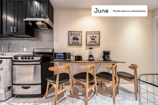 Foto del edificio - Room in Shared 4 bed/2 bath home