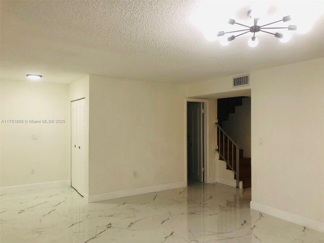 Foto del edificio - 17190 SW 94th Ave