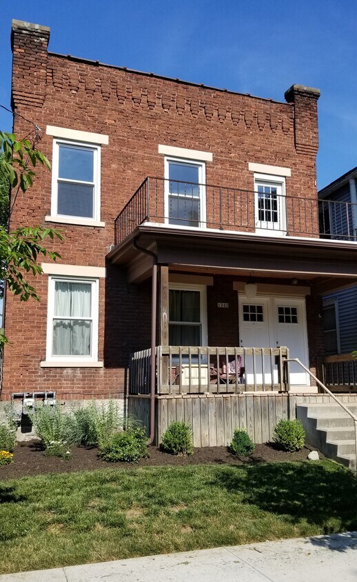 Front - 1343 S 3rd St