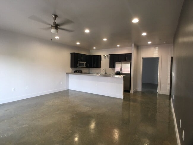 Foto del edificio - Myers Flats - 3 Bedroom