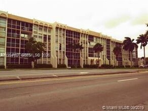 Building Photo - 501 Three Islands Boulevard