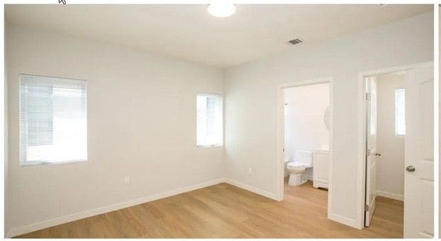 Building Photo - 1004 W Clark Ave