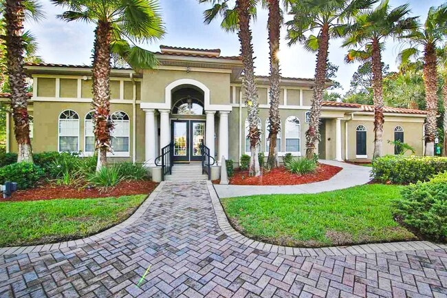 Foto del edificio - Coming Soon! Villa San Marco newly renovat...