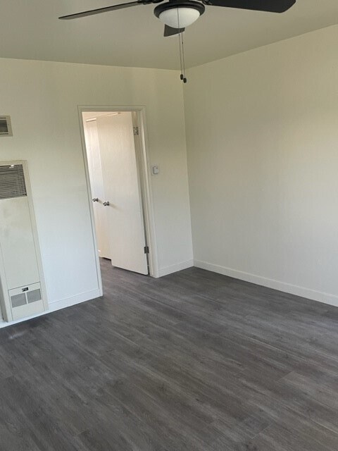 Foto del edificio - 2920 W El Segundo Blvd