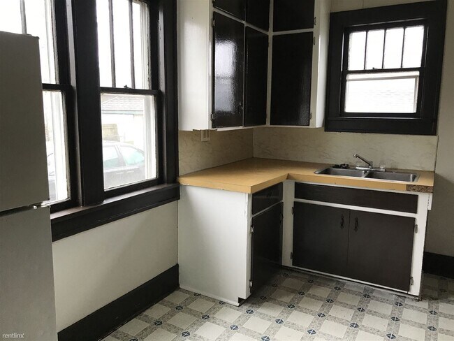Foto del edificio - 1625 Belden Ave SW