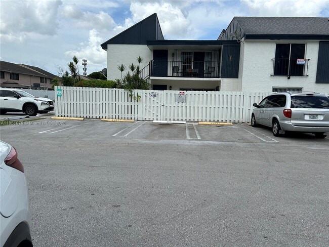 Photo - 15431 SW 86th Terrace Apartment