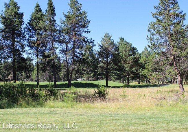 Building Photo - 2 br, 2 bath House - 68 Meadow House Ct. 1...