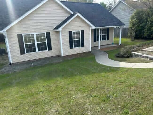 Foto del edificio - 151 Whispering Glen Cir