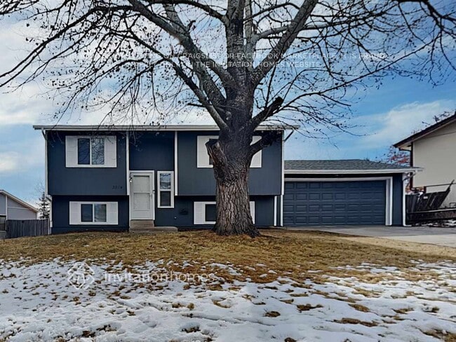 Building Photo - 3204 W 135th Ave