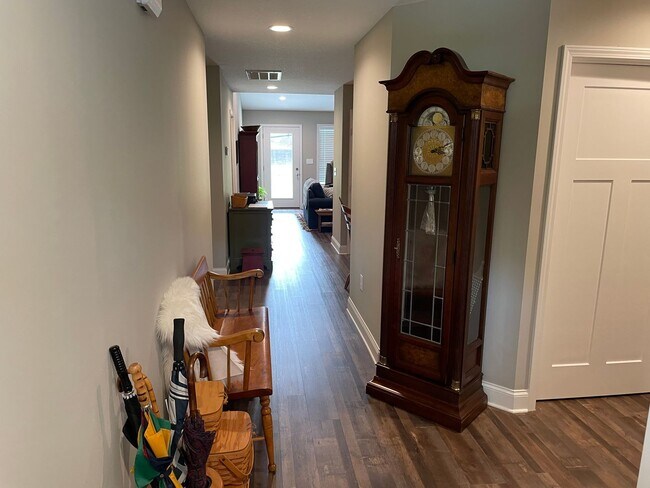 Foto del edificio - New Construction 2BR/ 2BA, 2 Car Garage