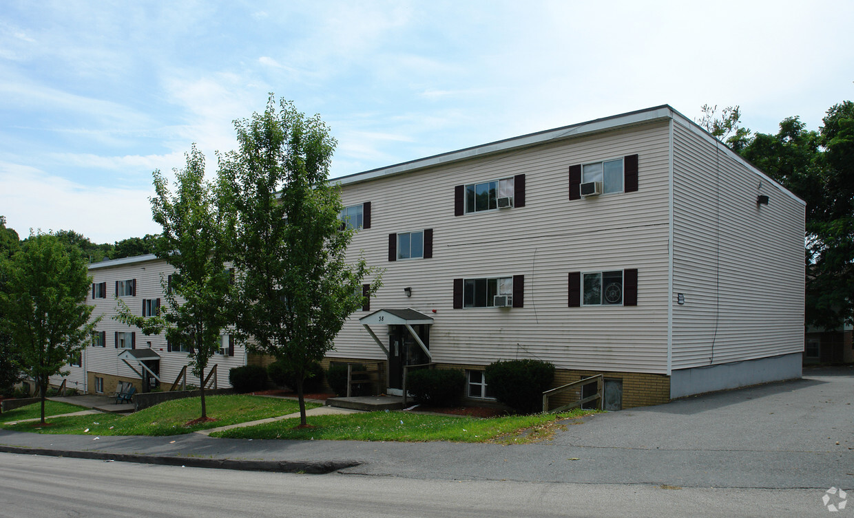 Building Photo - Catharine Street Apartments