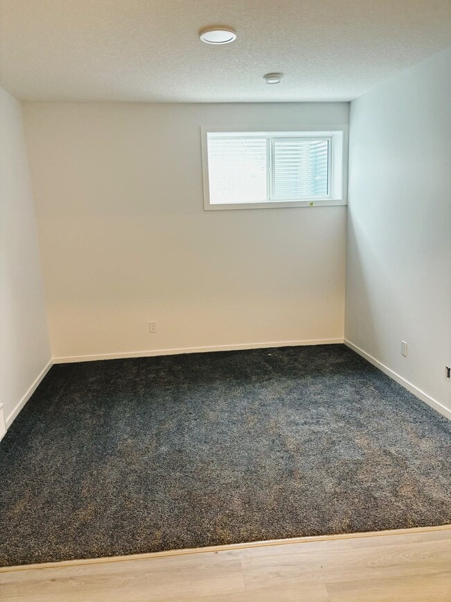 Building Photo - 7729-174A 174A Ave NW