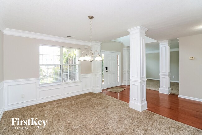 Foto del edificio - 6385 Daniell Springs Dr