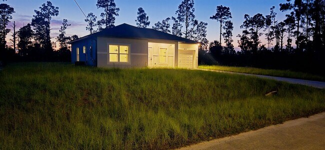 Foto del edificio - Brand New, 2/2/1 Single Family Home-Great ...