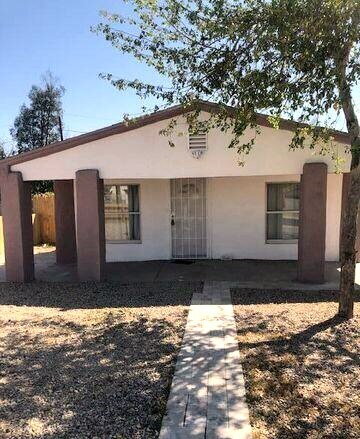 Foto principal - Charming 3-Bedroom Home in Prime Phoenix L...