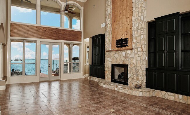 Building Photo - 7159 Kingston Cove Ln