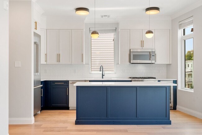 Foto del edificio - 142 Pleasant St