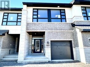 Building Photo - 825 Solarium Ave