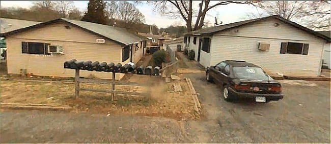 Primary Photo - Montis Drive Apartments