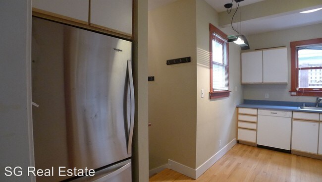 Foto del edificio - 6331 Colby St