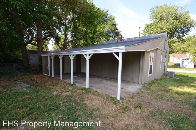 Foto del edificio - 3 br, 1 bath House - 900 W Minota Street