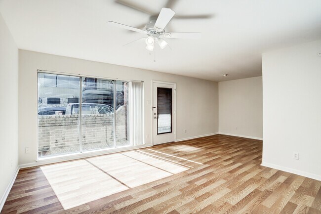 Foto del edificio - 229 Westmoreland St