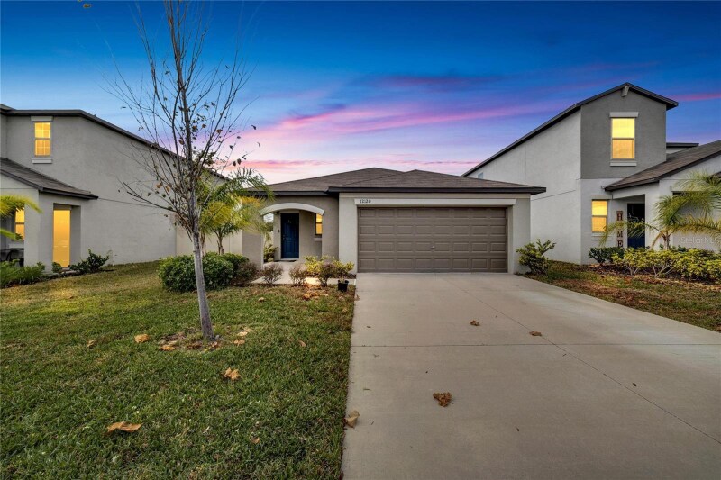Primary Photo - 12120 MIracle Mile Dr