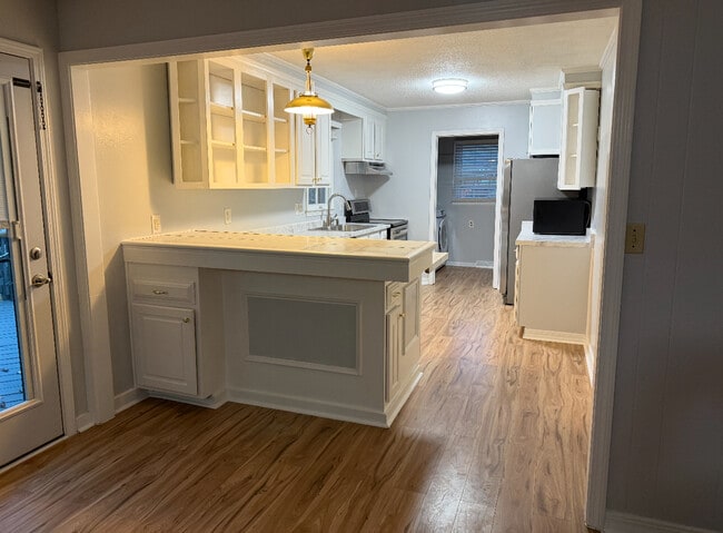 Building Photo - 1 Nova St