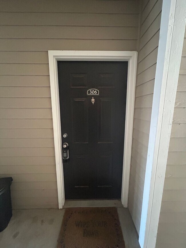 Building Photo - 4230 NW Meadow Creek Cir