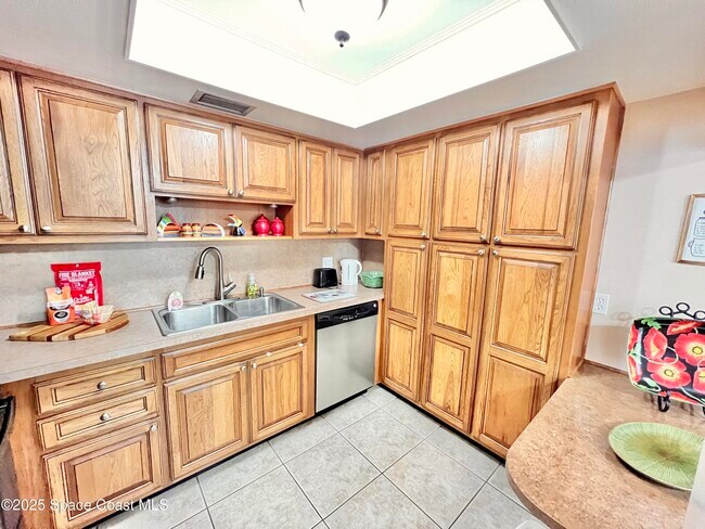 Foto del edificio - 151 Cape Shores Cir
