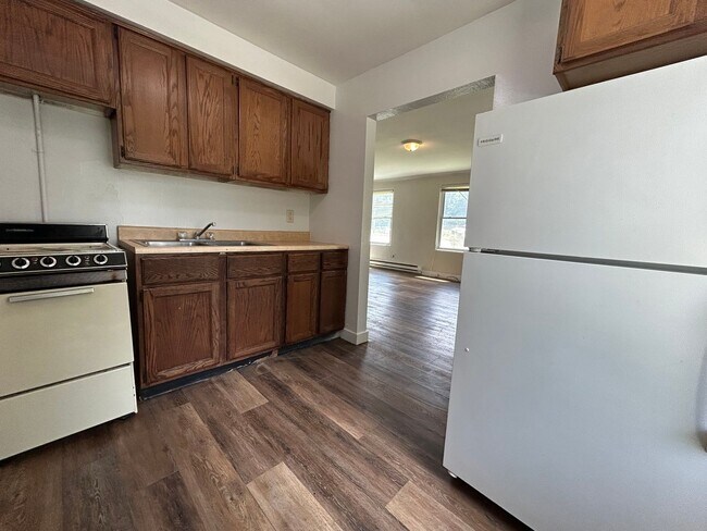 Foto del edificio - 2831-2839 Gull Rd - UNIT 2833