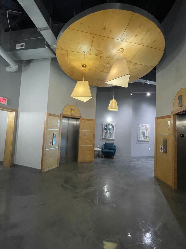 Foto del edificio - The Rotunda Urban Lofts