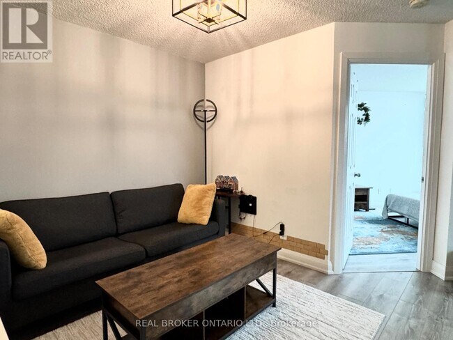 Building Photo - 28 Harrison Garden Blvd