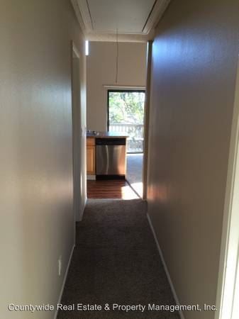Foto del edificio - 1352-1354 Reed Ave