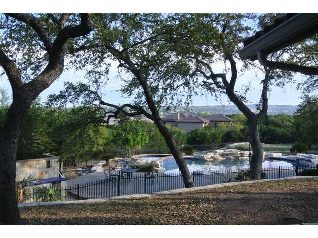 Foto del edificio - 813 Moonlight Bay Dr