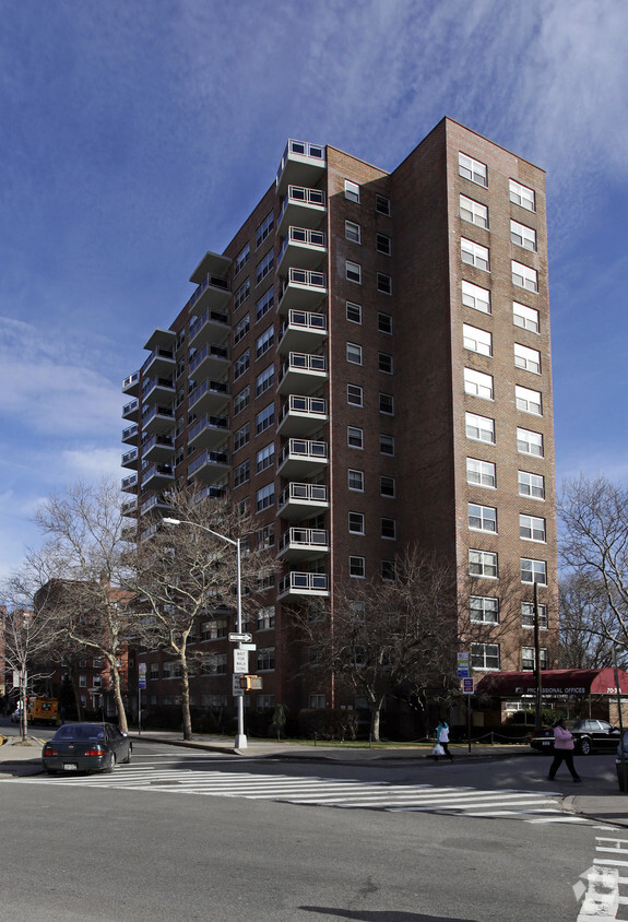 7031 108th St, Forest Hills, NY 11375 - 7031 108th St Forest Hills, NY ...