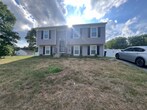 Foto principal - 900 St Michaels Dr