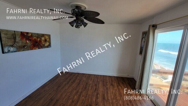 Building Photo - Ocean Front Cottage for Rent In Ewa Beach.