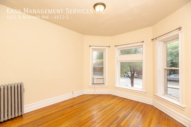Foto del edificio - 4611 N Ashland Ave