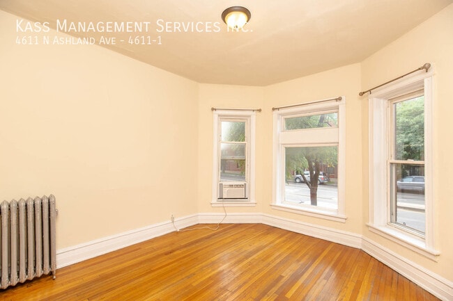 Building Photo - 4611 N Ashland Ave