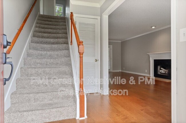 Building Photo - 524 Fairhaven Ct