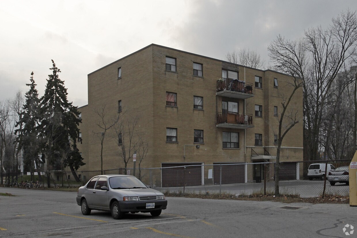 Building Photo - 2353 PARKTOWERS APARTMENTS