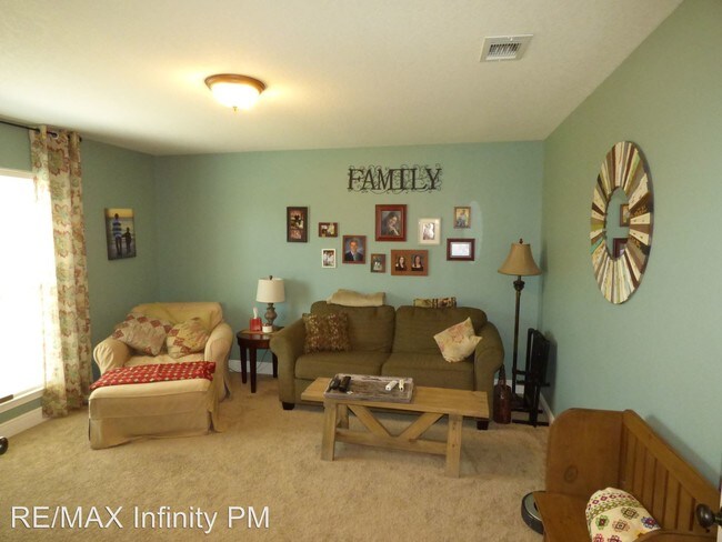 Foto del edificio - 3 br, 2 bath House - 5760 Mill Stream Way