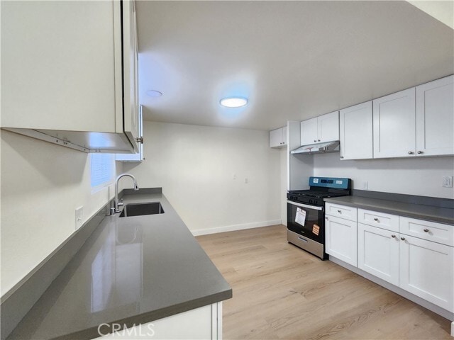 Foto del edificio - 13530 Palm Ave