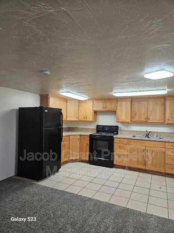 Foto del edificio - 463 I St