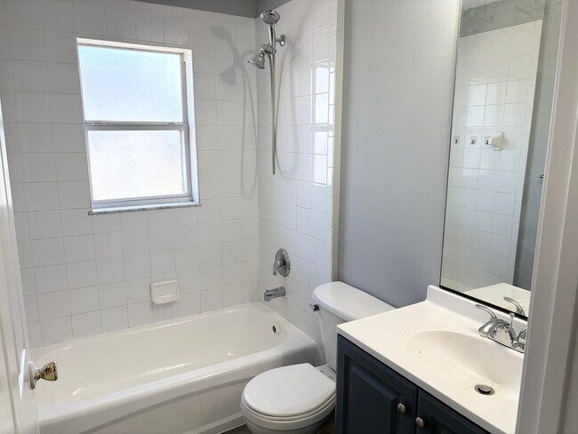 Foto del edificio - 641 SE Delancey Ln