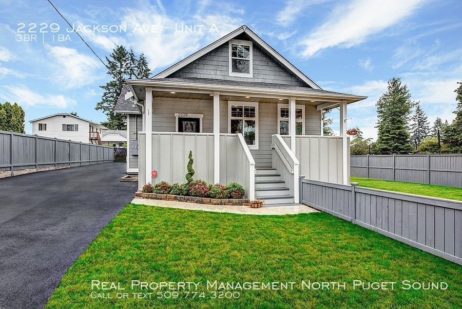 2229 Jackson Ave Unit A, Everett, WA 98203 Apartment for Rent in